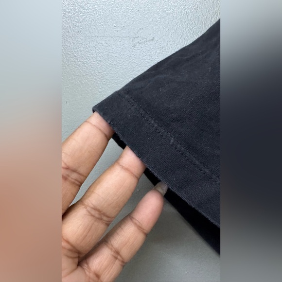 Gucci Beatrix Potter Graphic T-Shirt in Black size Small - Picture 6 of 12